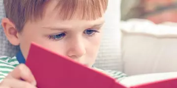 Как научить ребенка читать?