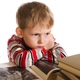 Какую книгу прочитать первой малышу, чтобы он вырос умным?